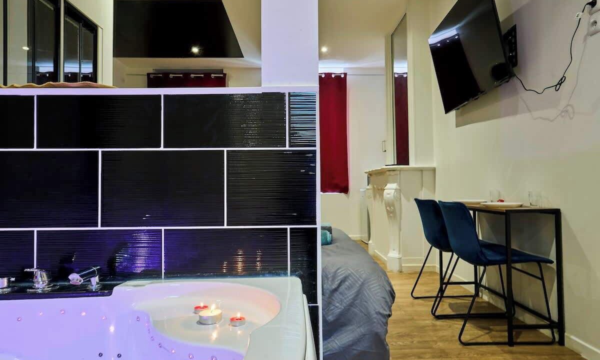 Photo of Bedroom in Tourcoing