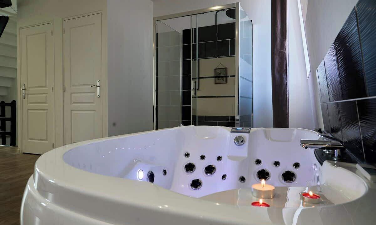 Photo of Bathroom in Tourcoing