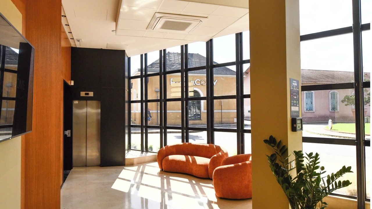 Photo of Others in Roanne