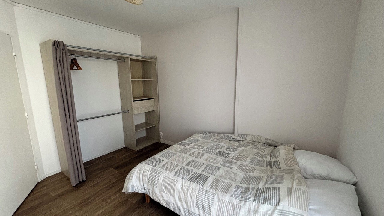 Photo of Bedroom in Rosny-sous-Bois