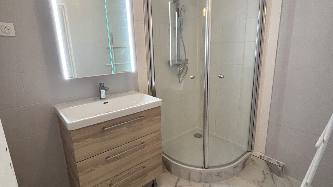 Photo of Bathroom in Rosny-sous-Bois