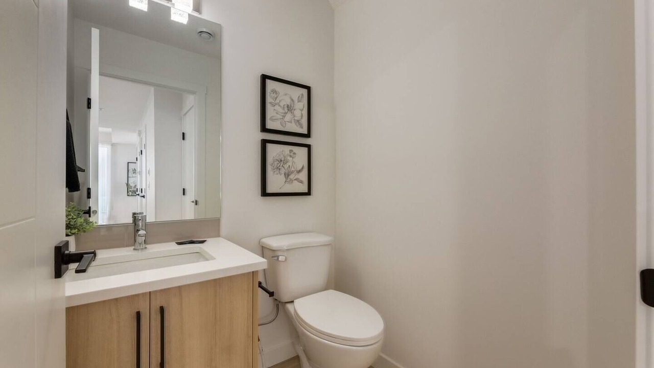 Photo of Bathroom in Shaganappi