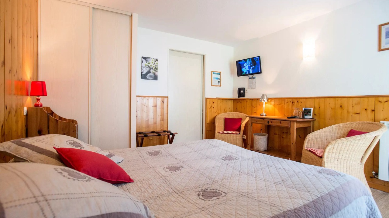 Photo of Bedroom in Bagneres-de-Bigorre