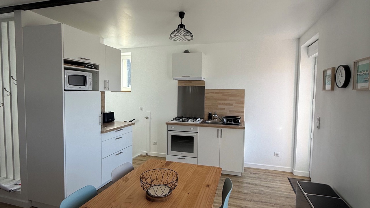 Photo of Kitchen in Portbail