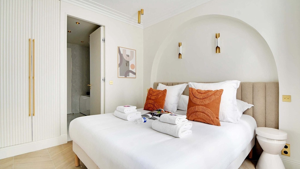 Photo of Bedroom in Batignolles