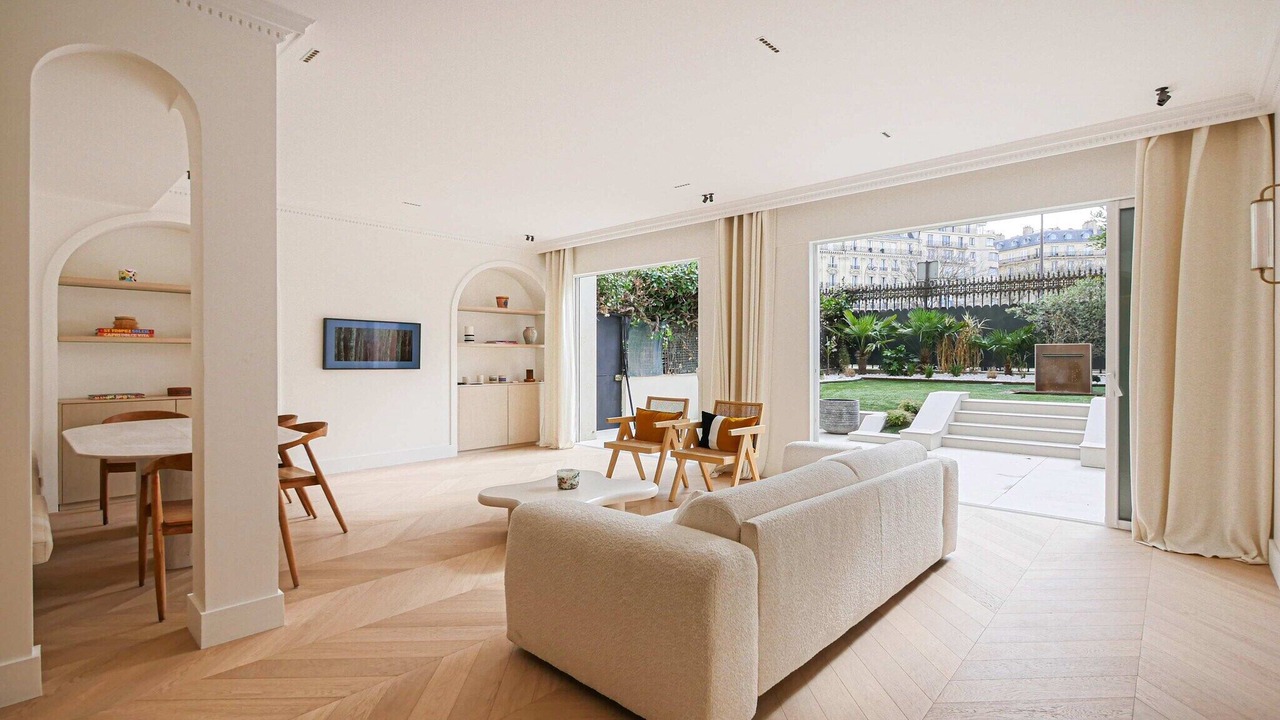 Photo of Others in Chaillot