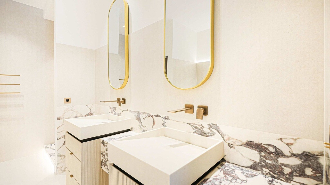 Photo of Others in Chaillot