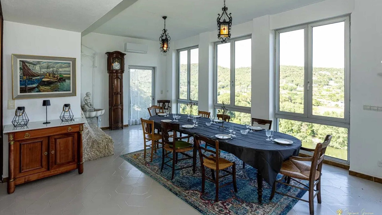 Photo of Livingroom in Aigueze
