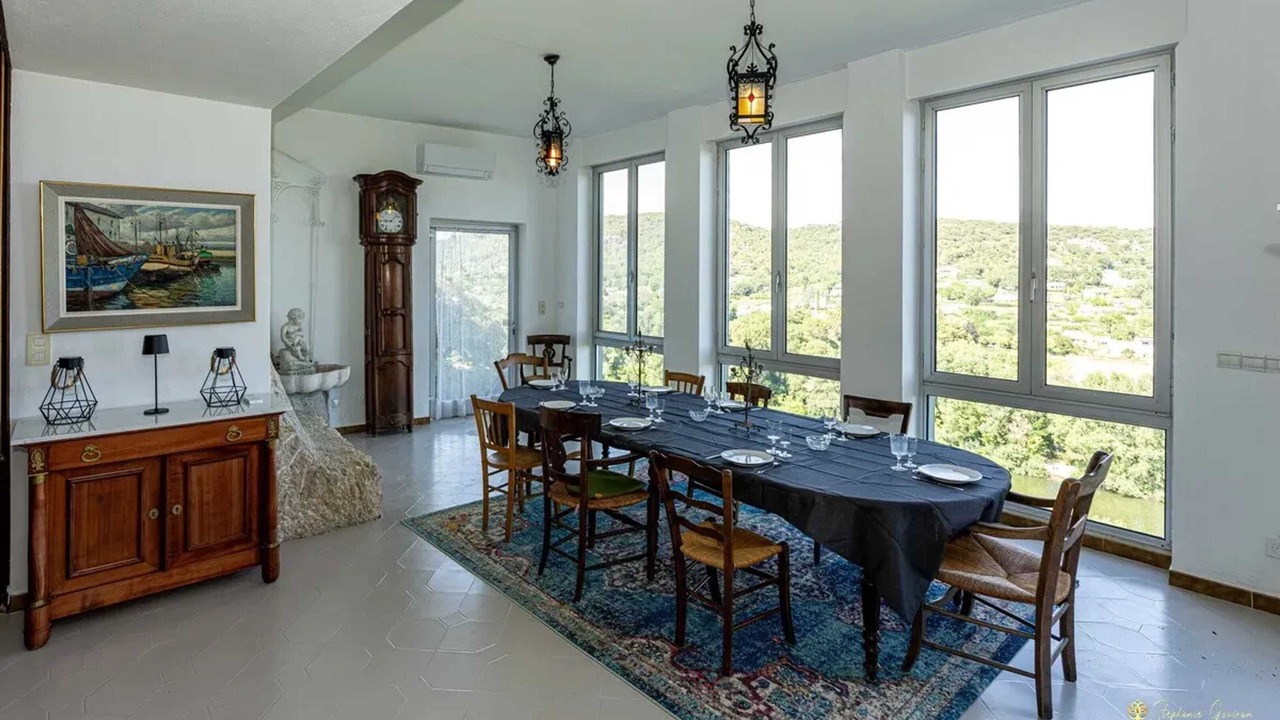 Photo of Livingroom in Aigueze