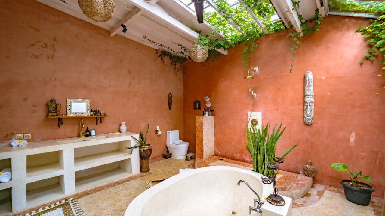 Photo of Bathroom in Uluwatu