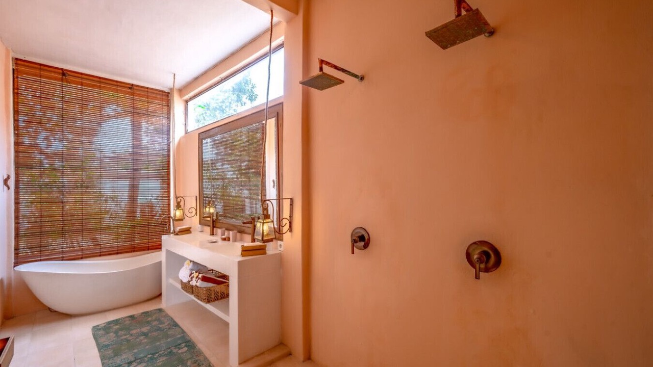 Photo of Bathroom in Uluwatu