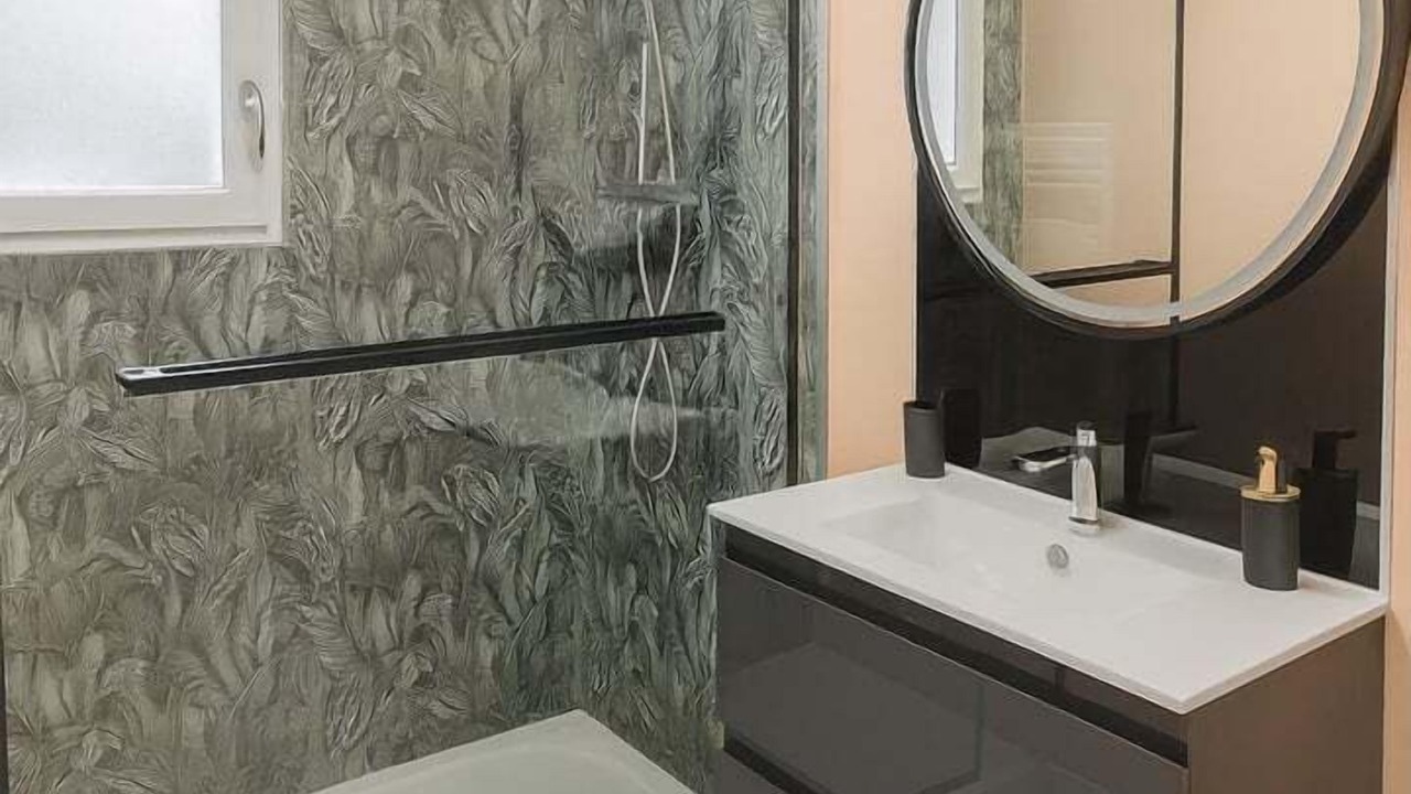Photo of Bathroom in Poitiers