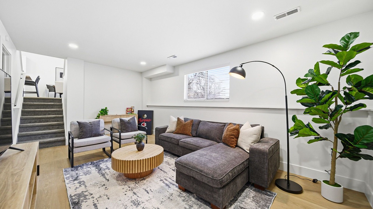 Photo of Livingroom in Kilbourne