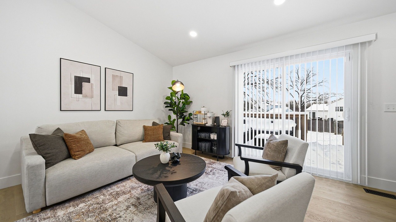 Photo of Livingroom in Kilbourne