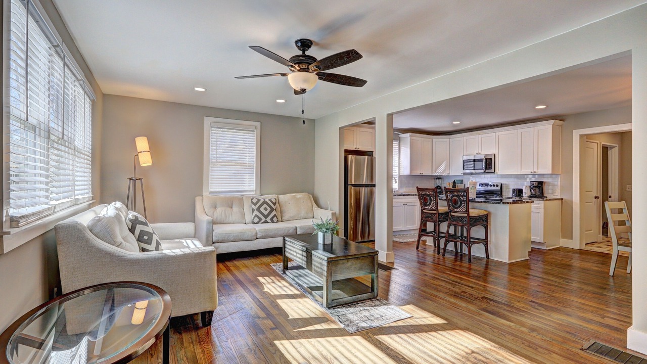 Photo of Livingroom in Belvedere Park