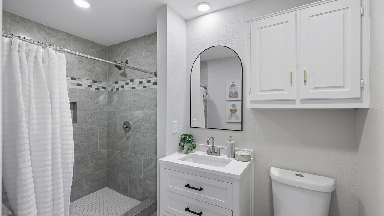 Photo of Bathroom in DeSoto