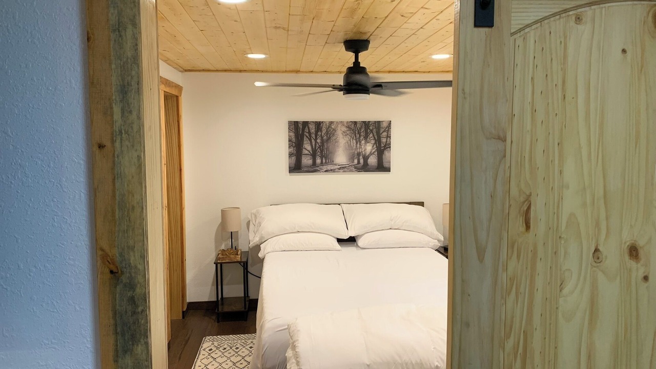 Photo of Bedroom in Cloudcroft