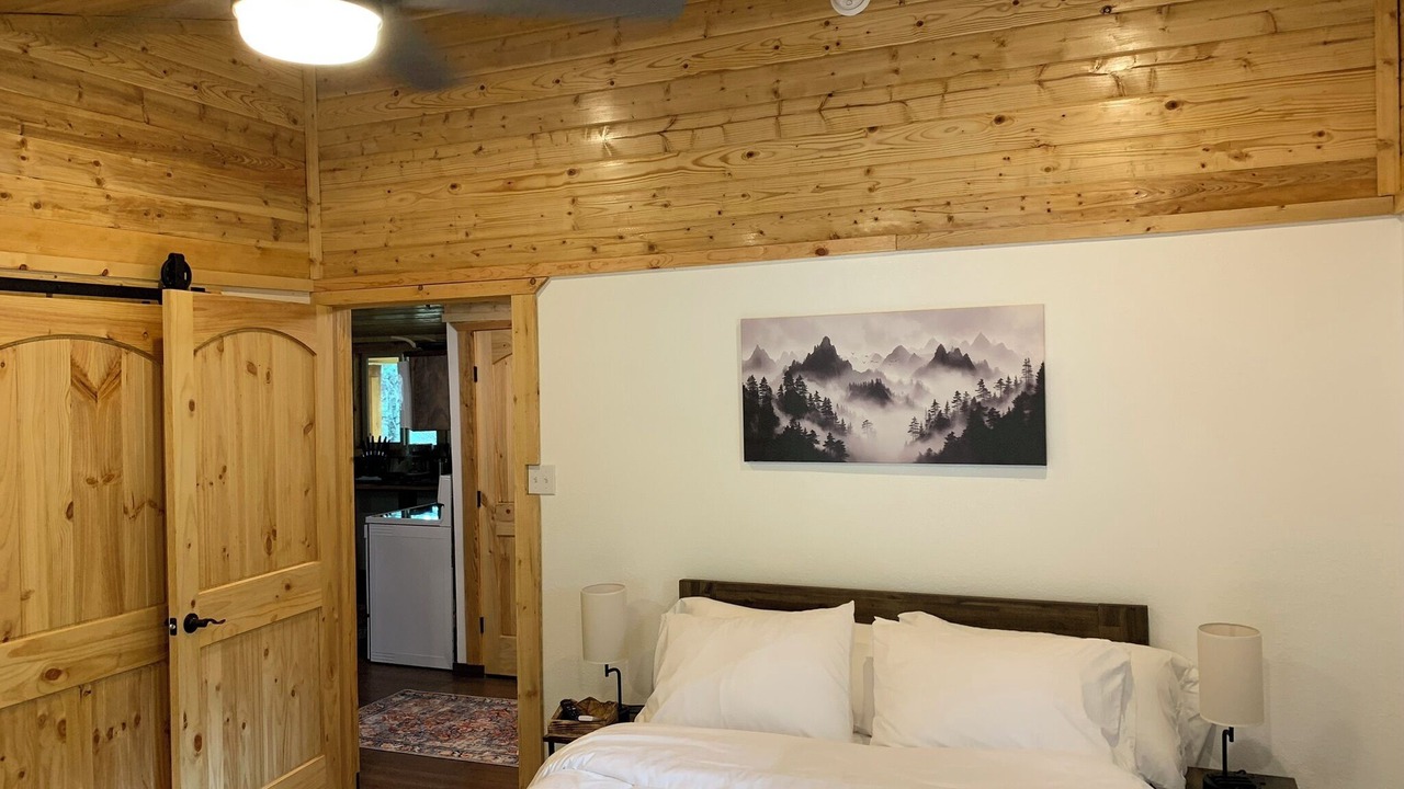 Photo of Bedroom in Cloudcroft