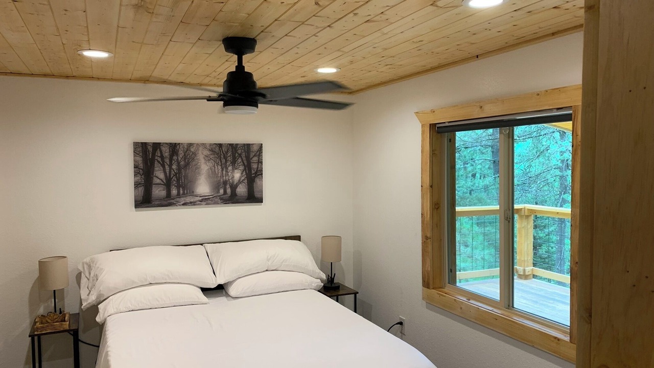 Photo of Bedroom in Cloudcroft