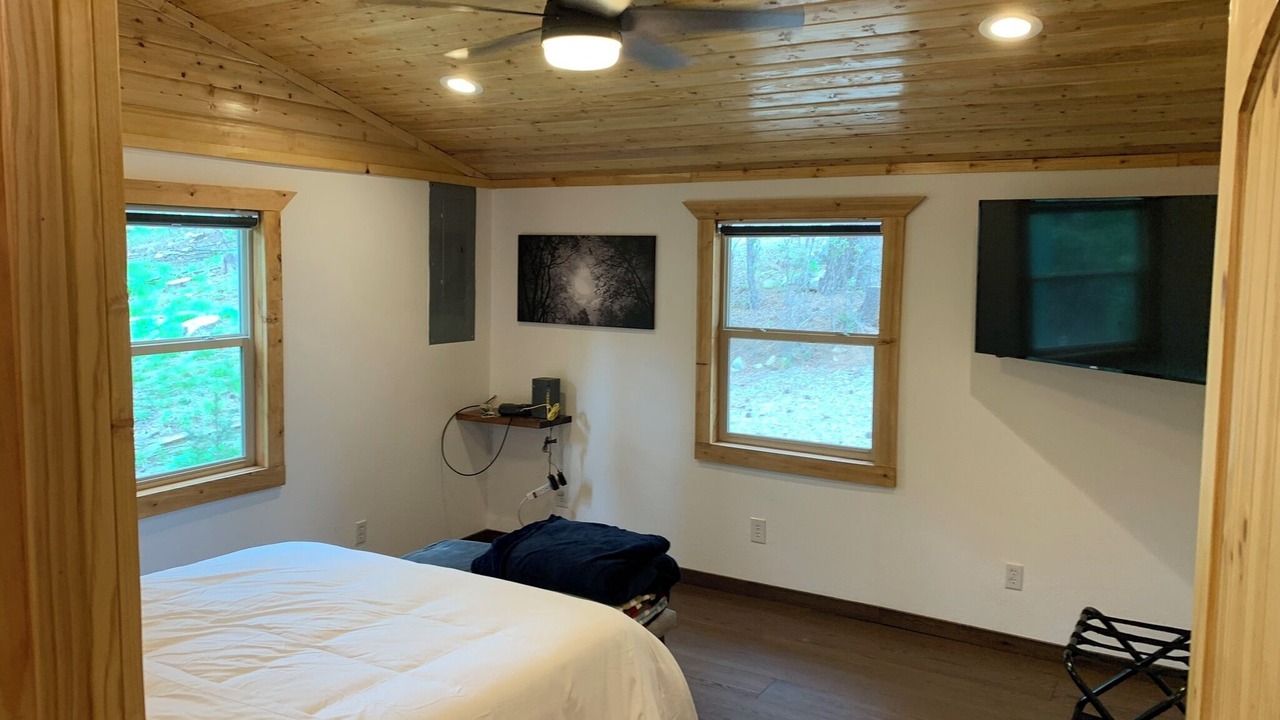 Photo of Bedroom in Cloudcroft