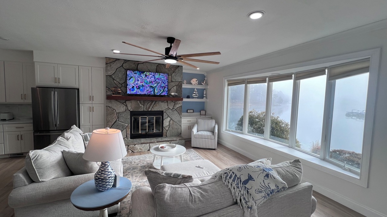 Photo of Livingroom in Salem