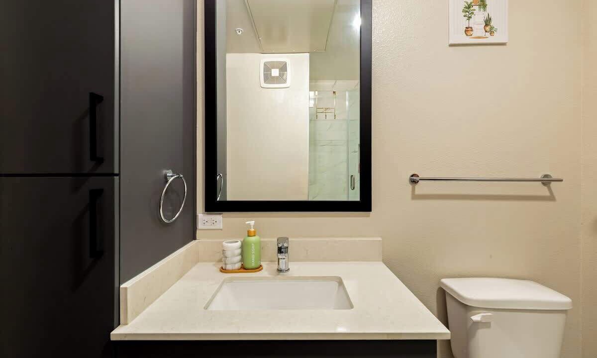 Photo of Bathroom in North Burnet