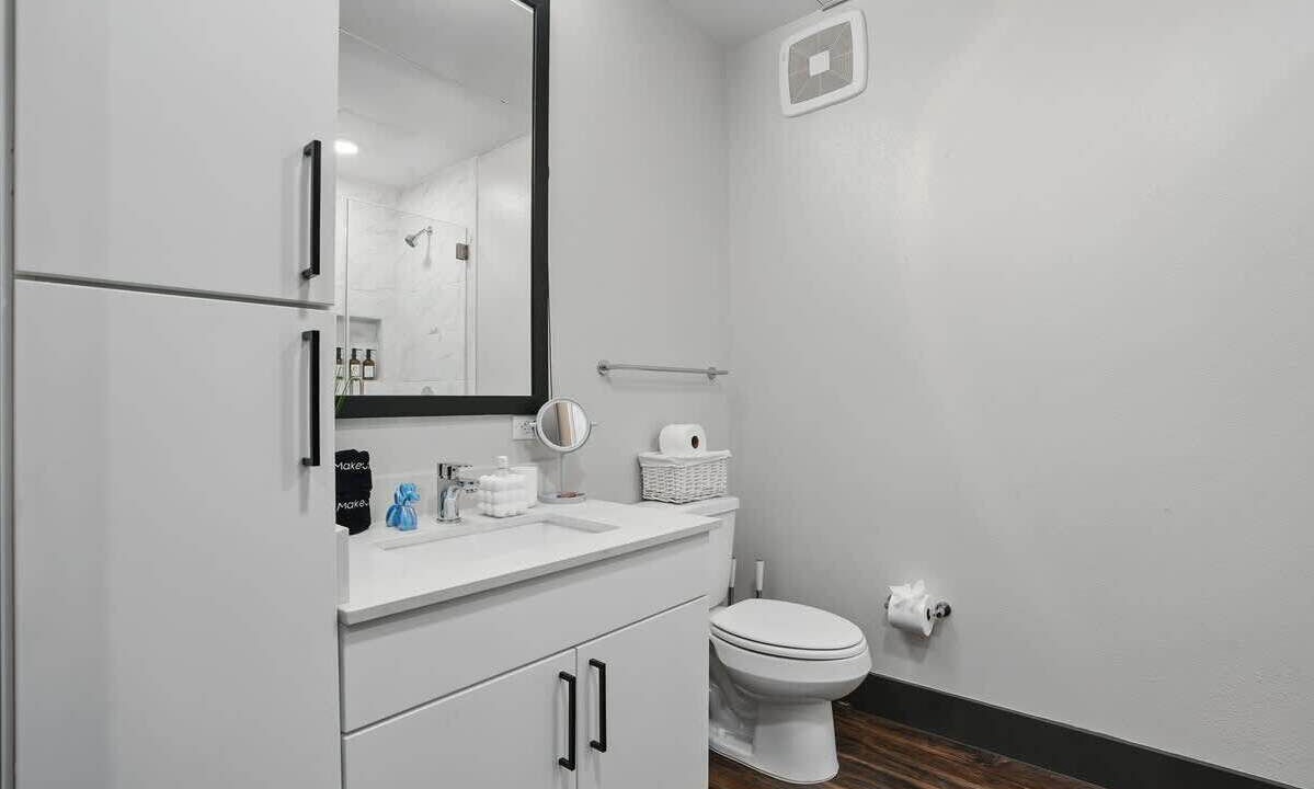 Photo of Bathroom in North Burnet