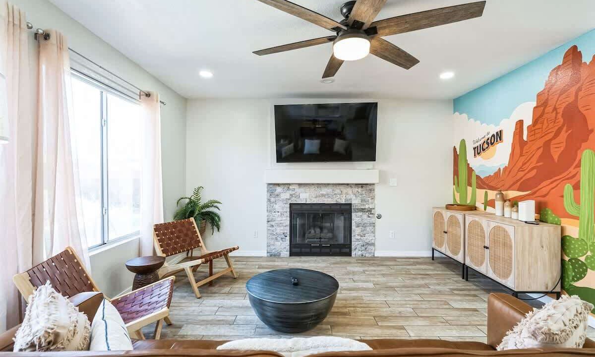 Photo of Livingroom in Tucson