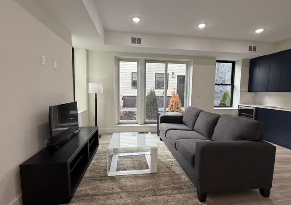 Photo of Livingroom in The Heights