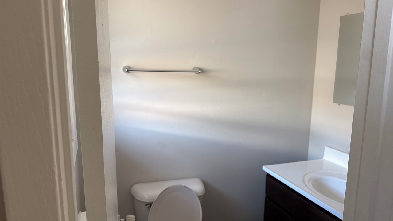 Photo of Bathroom in East Hazel Crest