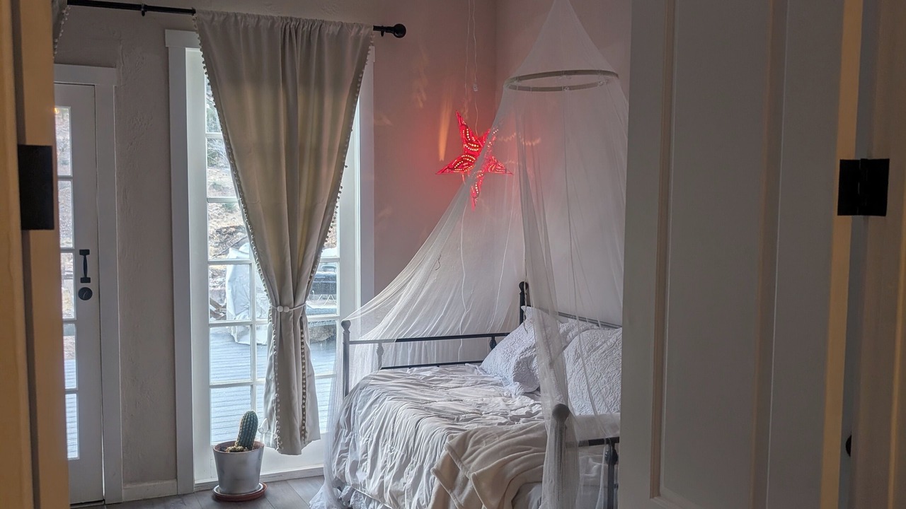 Photo of Bedroom in Bisbee