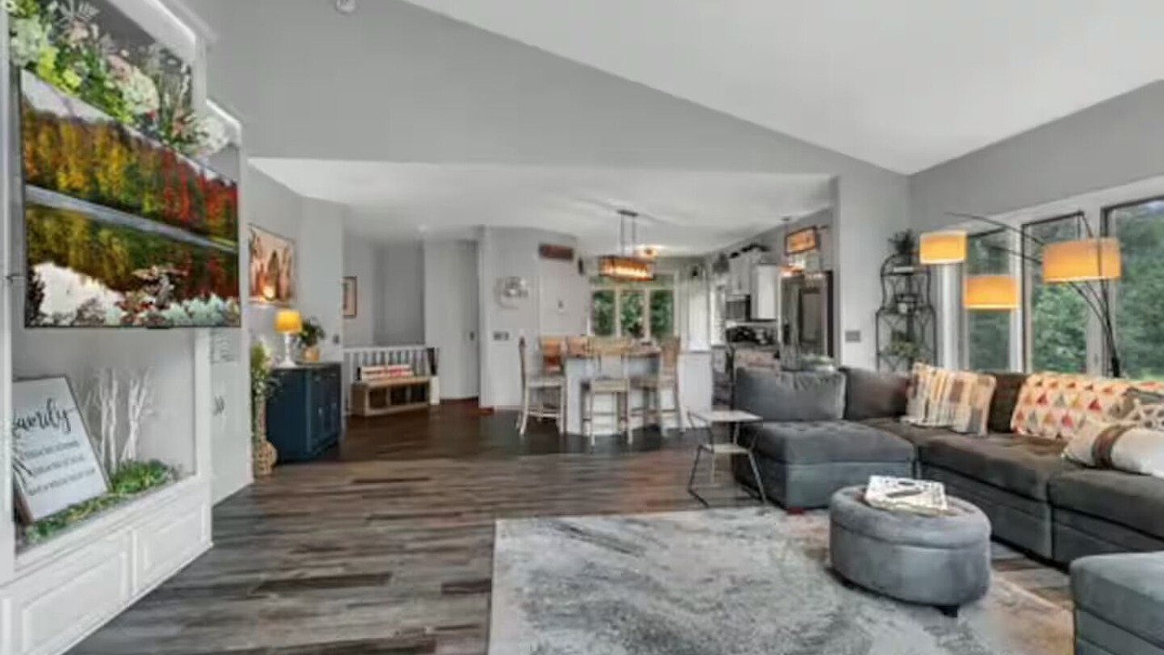 Photo of Livingroom in Cold Spring