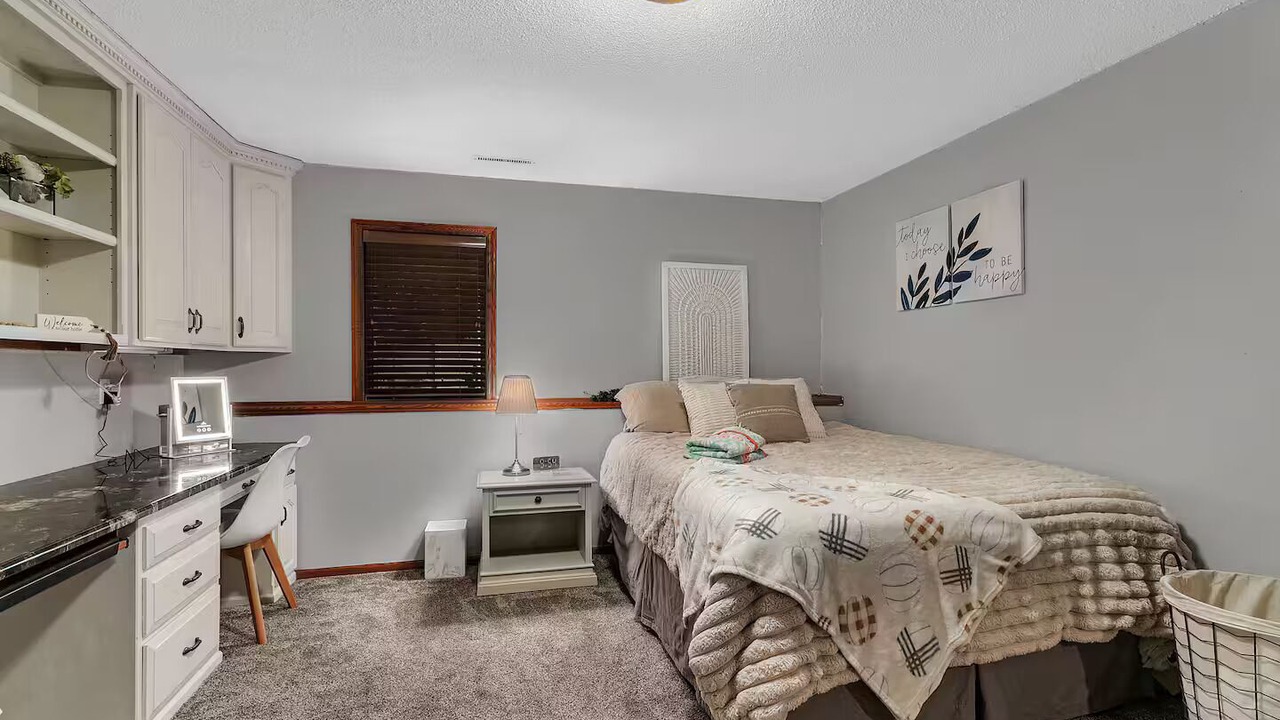 Photo of Bedroom in Cold Spring