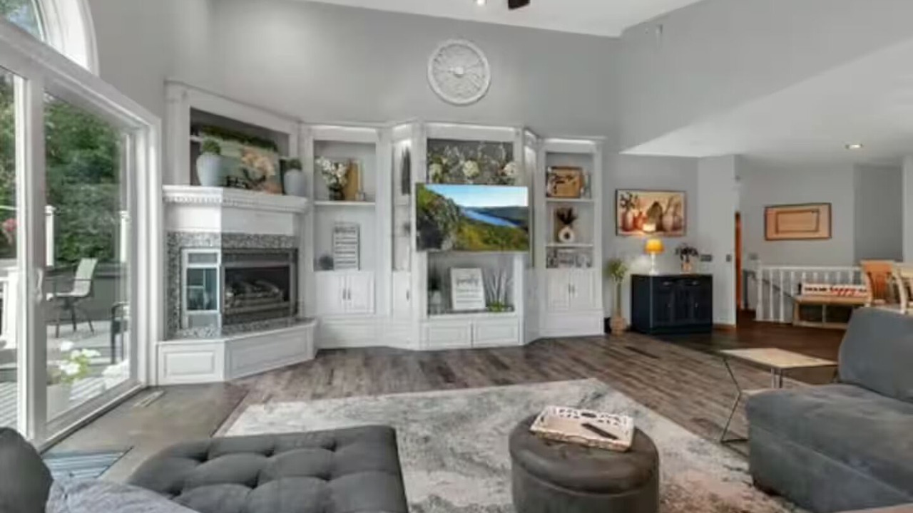 Photo of Livingroom in Cold Spring
