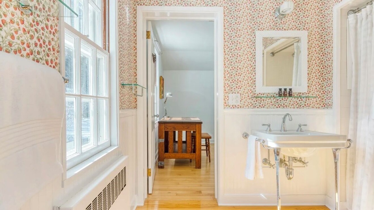 Photo of Bathroom in North Egremont