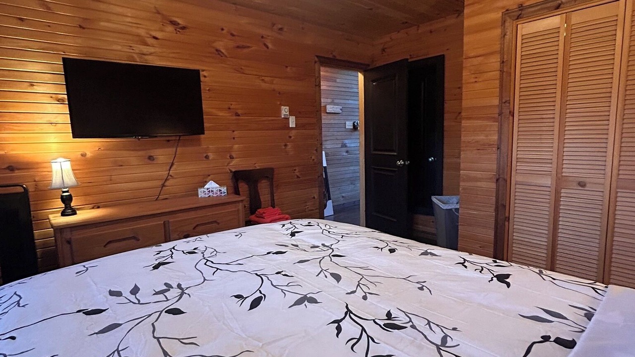 Photo of Bedroom in Brigus Junction