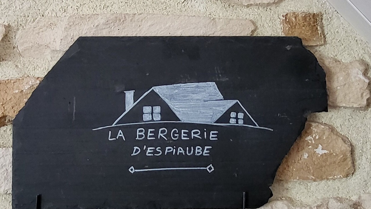 Photo of Others in Espiaube
