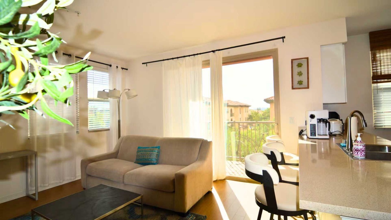 Photo of Livingroom in Lake Forest