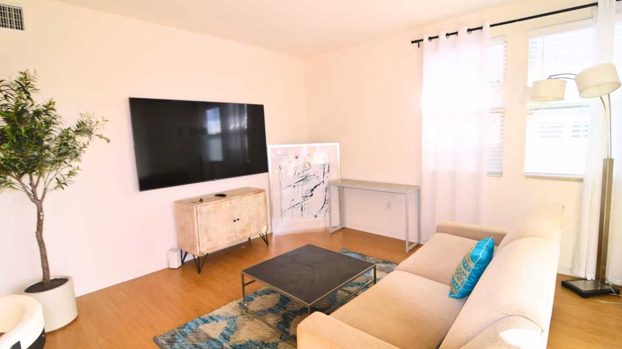 Photo of Livingroom in Lake Forest