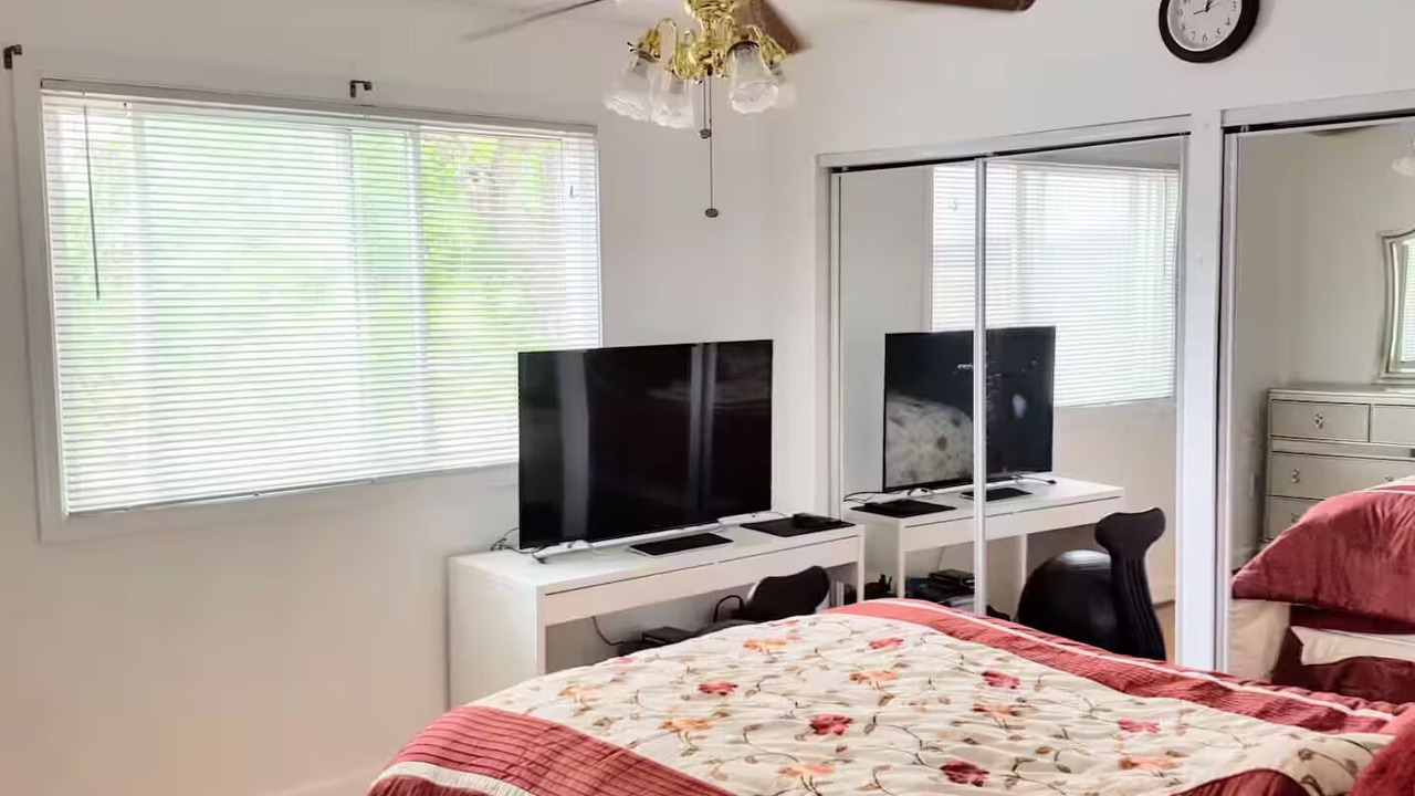 Photo of Bedroom in Oxon Hill-Glassmanor