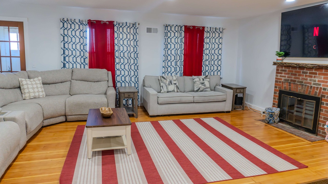 Photo of Livingroom in Trenton