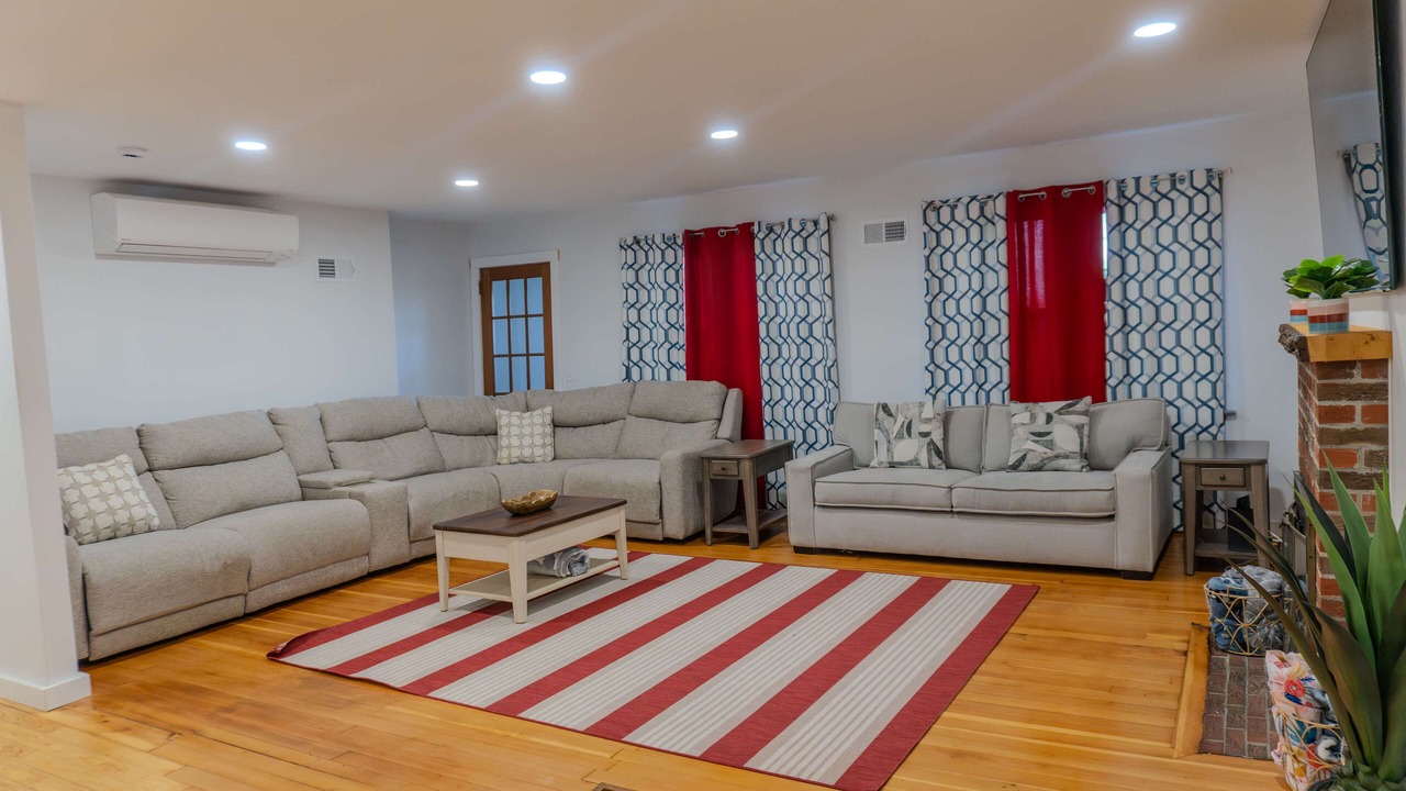 Photo of Livingroom in Trenton