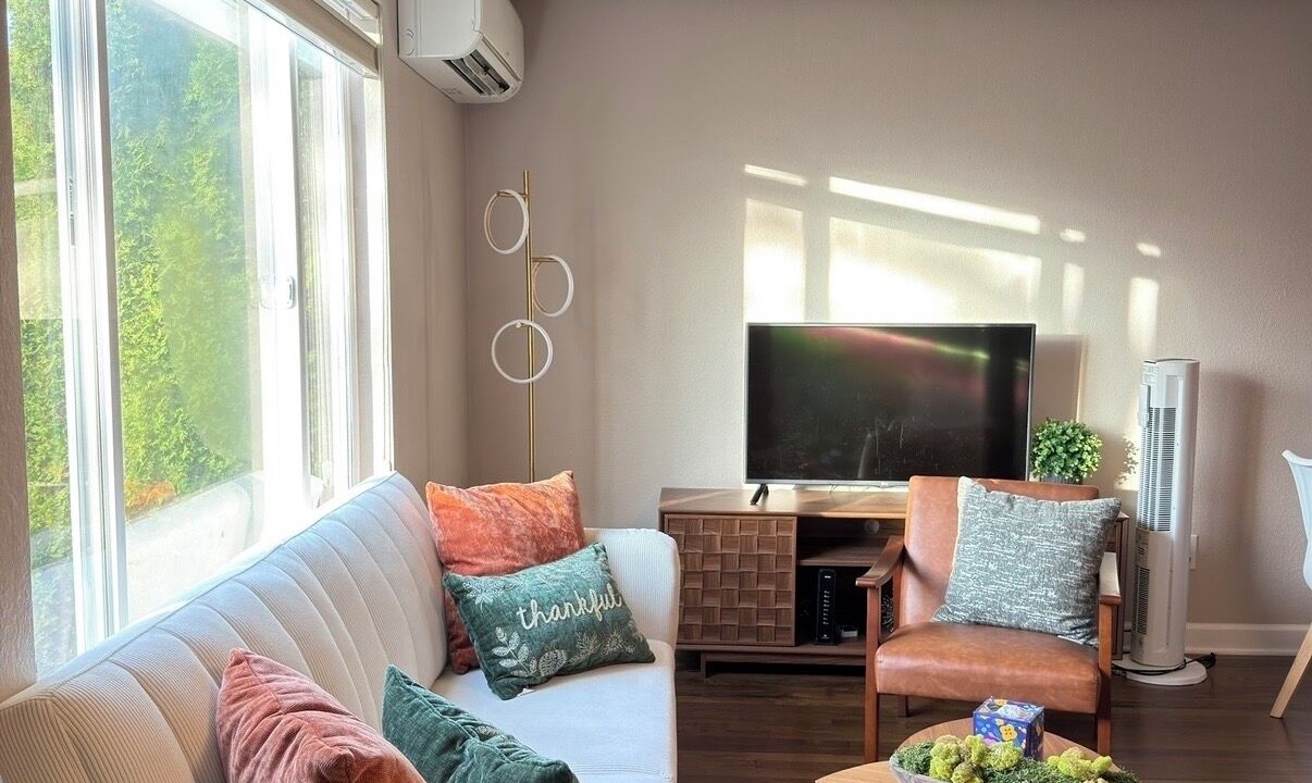 Photo of Livingroom in South Delridge