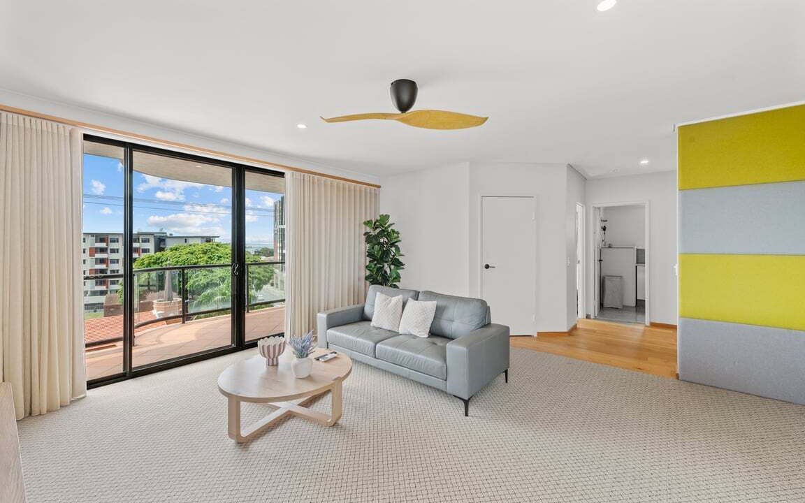 Photo of Livingroom in Redcliffe