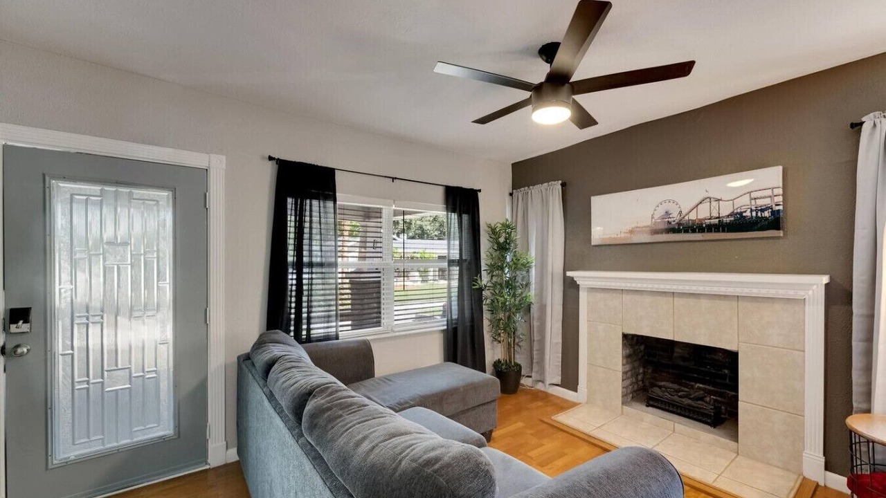 Photo of Livingroom in South Seminole Heights