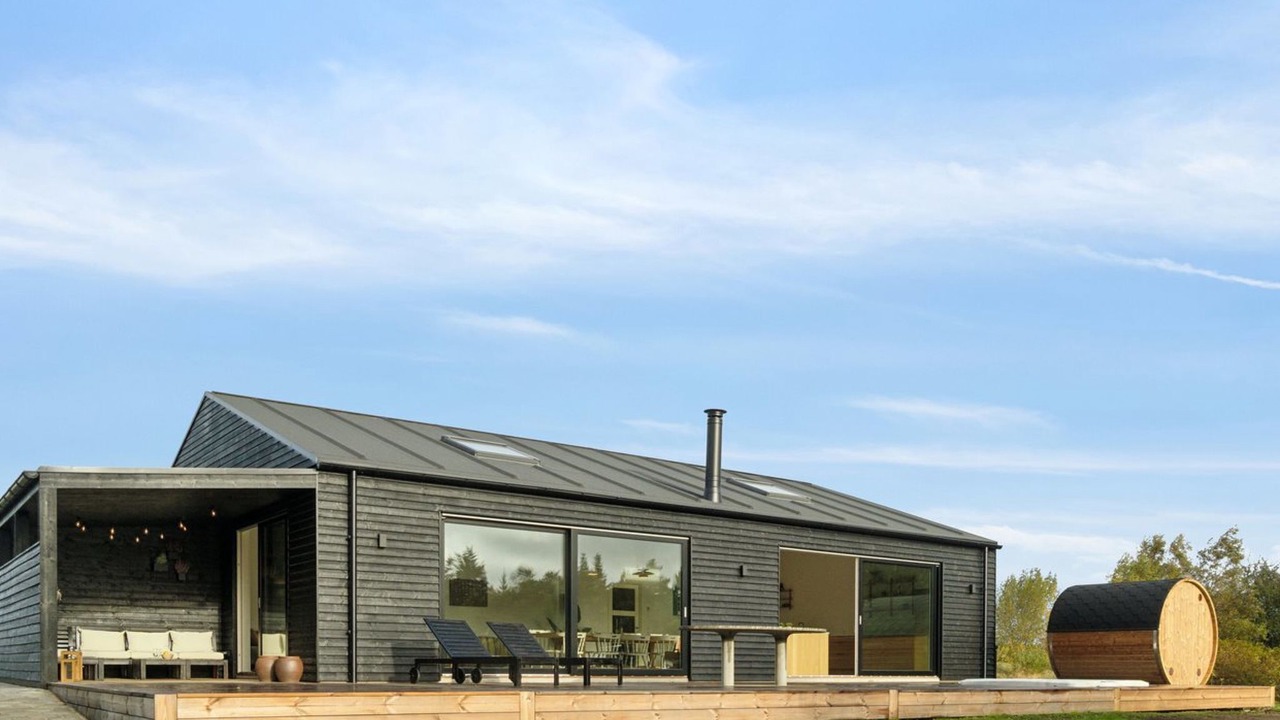 Photo of Others in Knebel