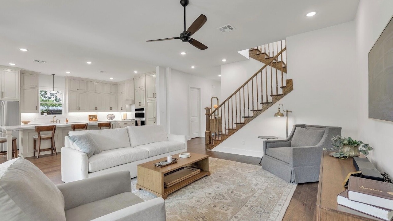 Photo of Livingroom in College Park