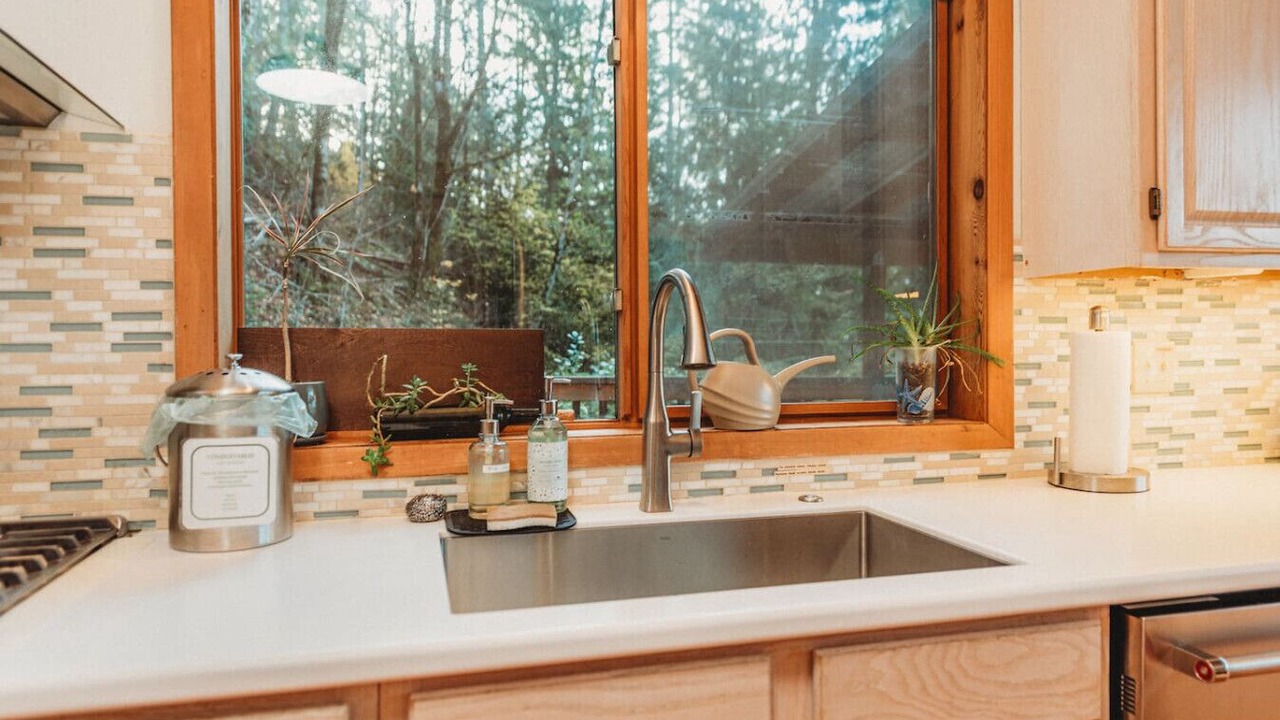 Photo of Kitchen in Hoodsport