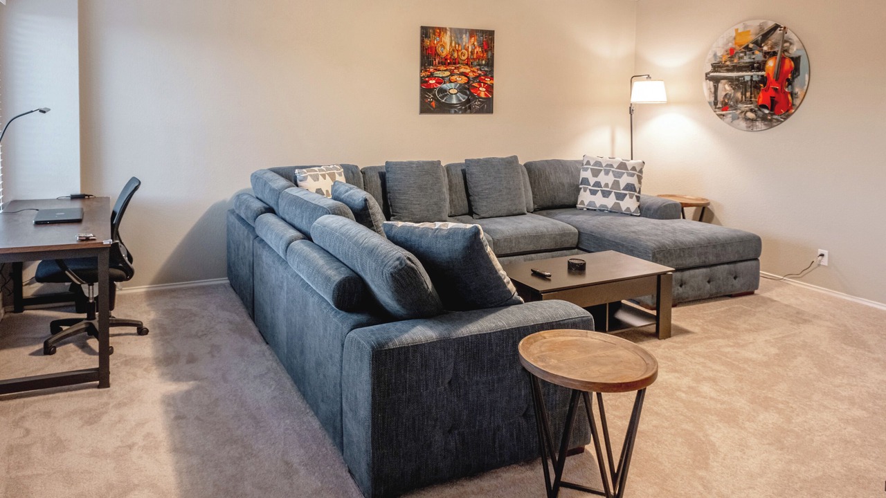 Photo of Livingroom in Hutto