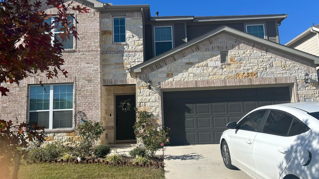 Photo of Outdoor in Manor